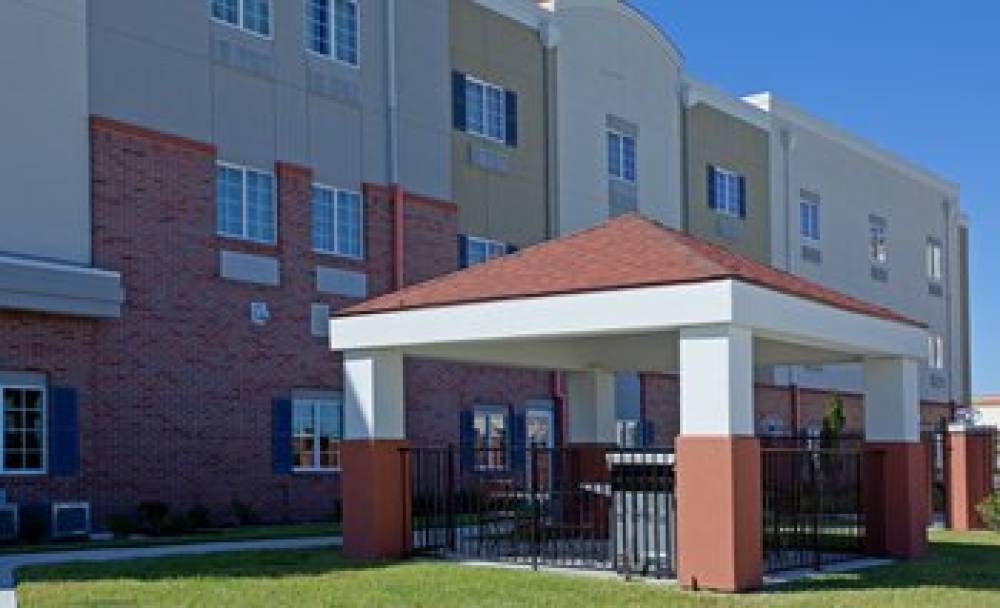Candlewood Suites LEAGUE CITY 10