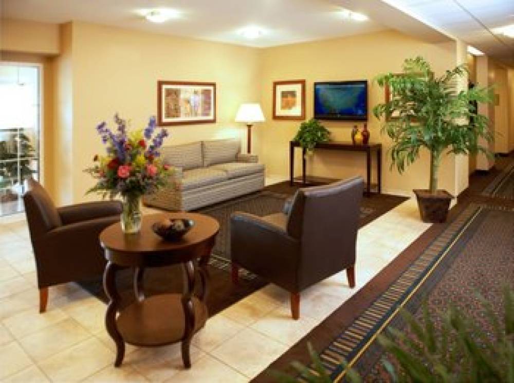 Candlewood Suites LEAGUE CITY 9