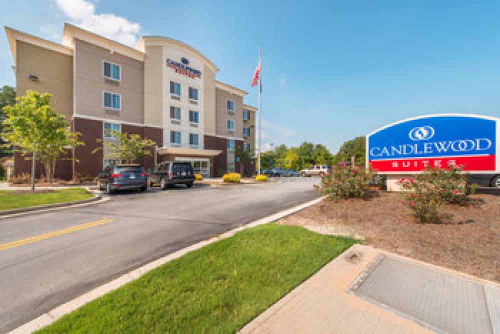 Candlewood Suites Lithia Spring