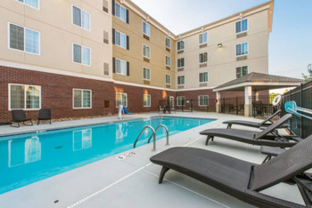 CANDLEWOOD SUITES LITHIA SPRING 10