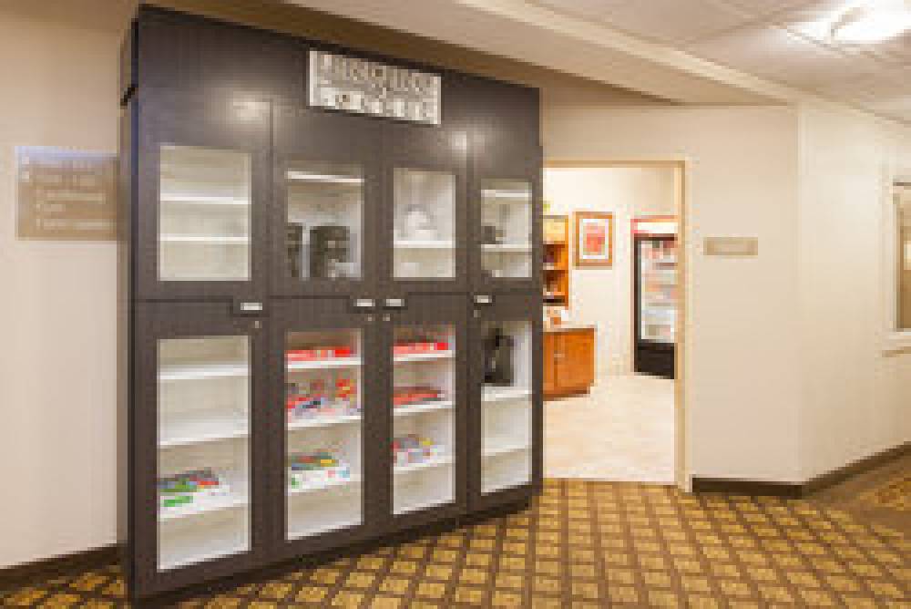 Candlewood Suites MERRILLVILLE 10
