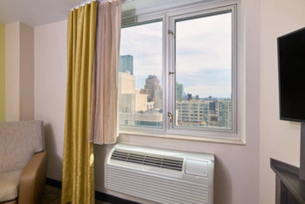 Candlewood Suites NEW YORK CITY- TIMES SQUARE 3
