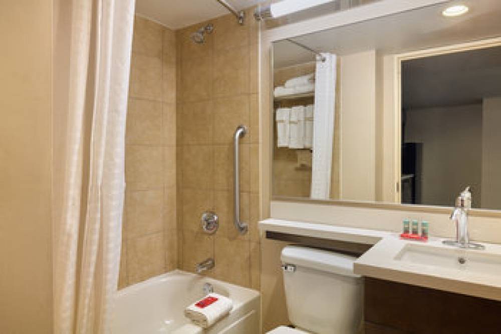 Candlewood Suites NEW YORK CITY- TIMES SQUARE 7