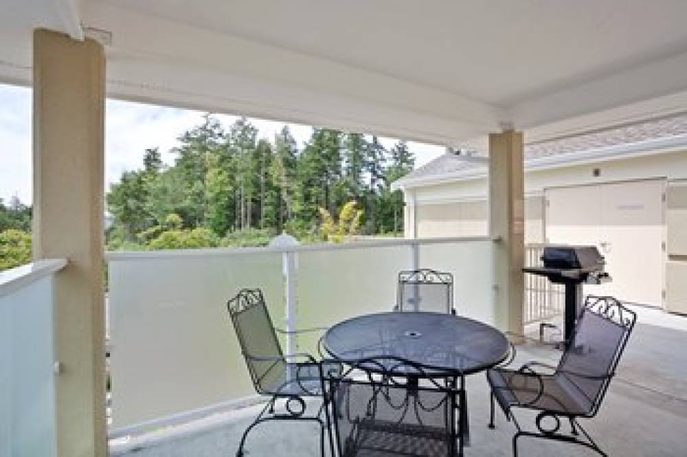 Candlewood Suites OAK HARBOR  4