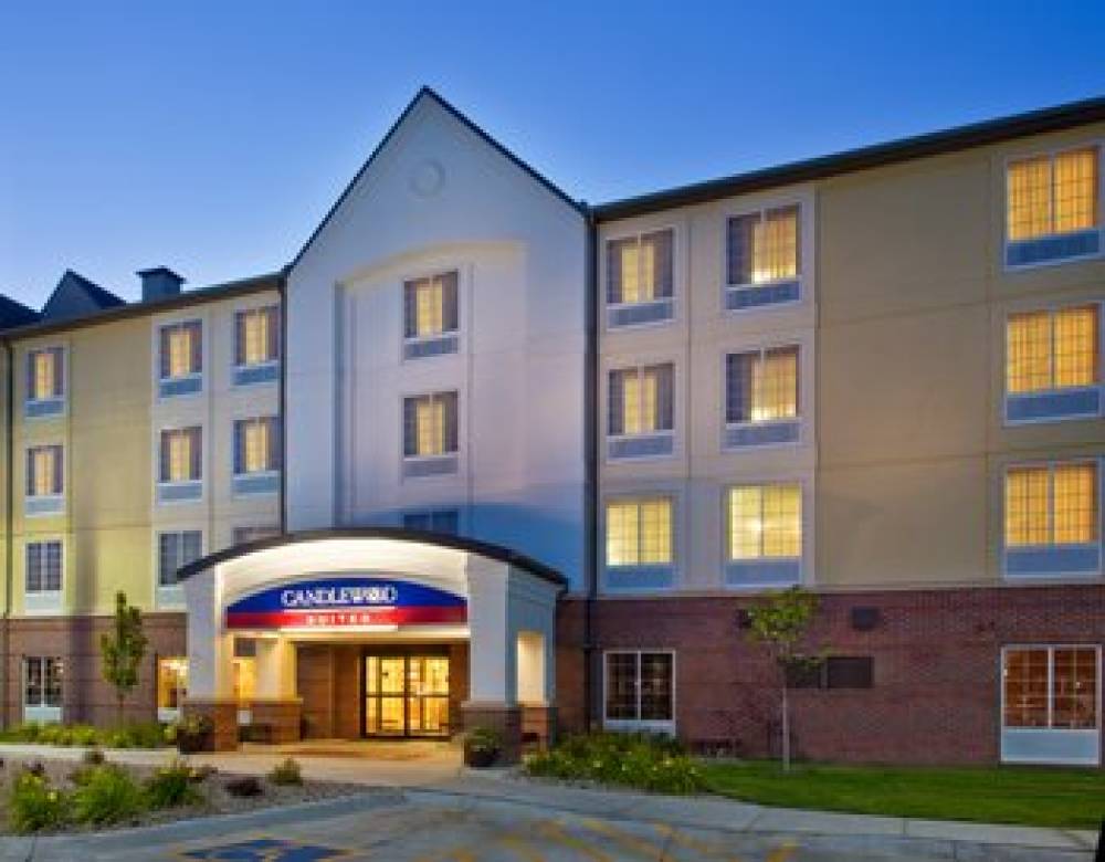 Candlewood Suites Omaha Airport