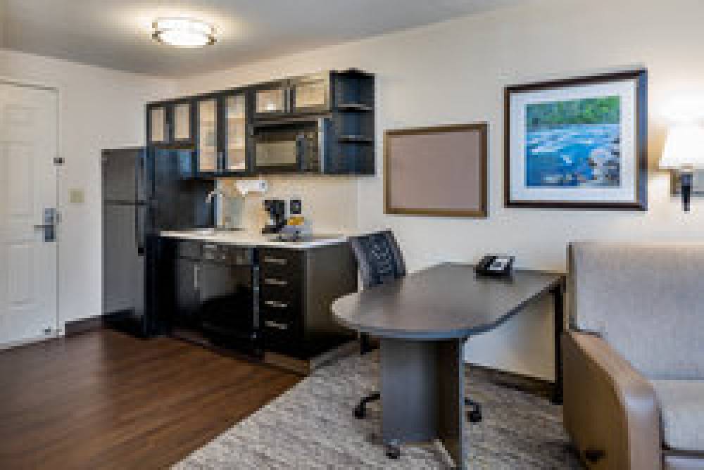 Candlewood Suites WASHINGTON DULLES STERLING 7