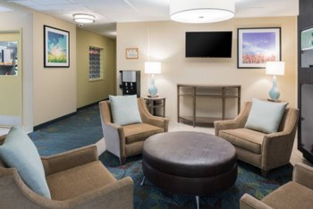 CANDLEWOODS SUITES LACEY 7