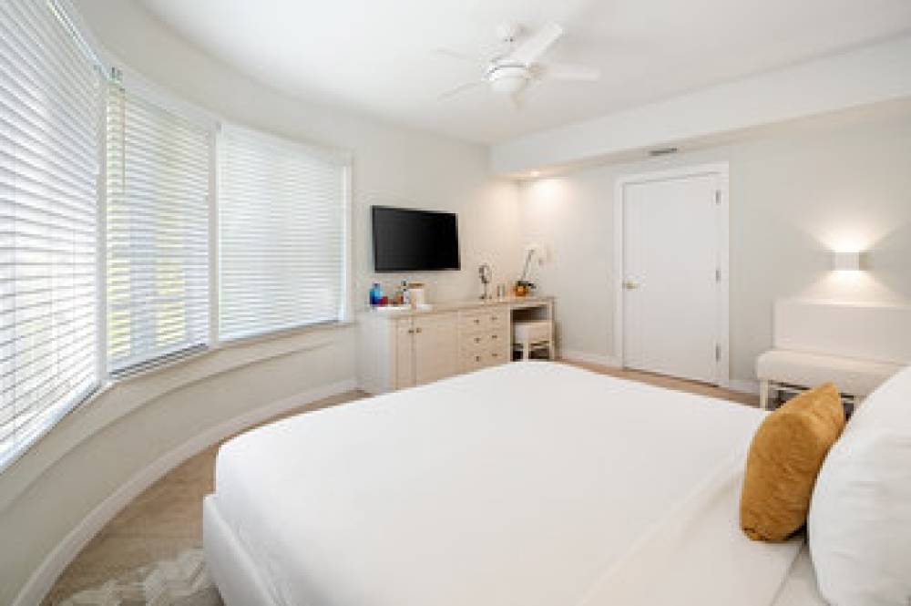 CARDOZO SOUTH BEACH 2