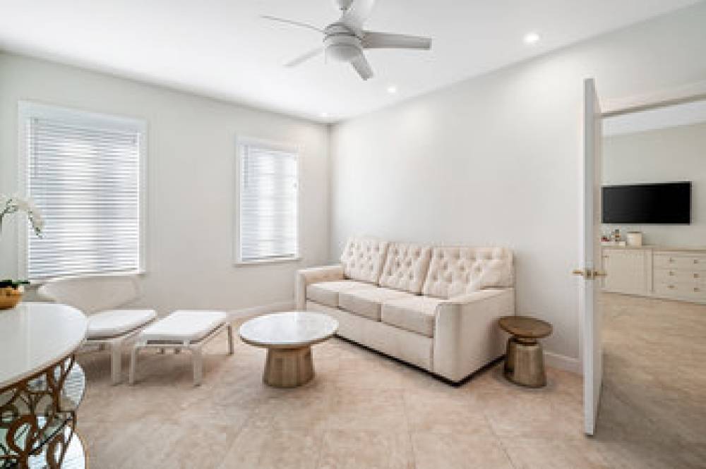 CARDOZO SOUTH BEACH 8