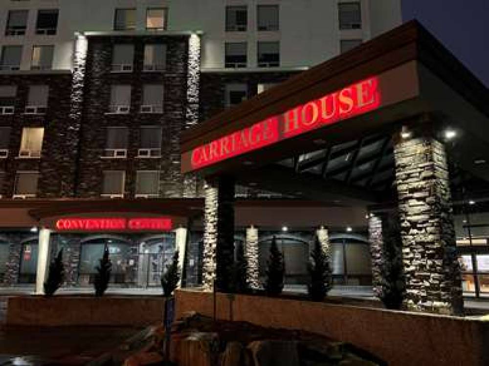 CARRIAGE HOUSE HOTEL 4