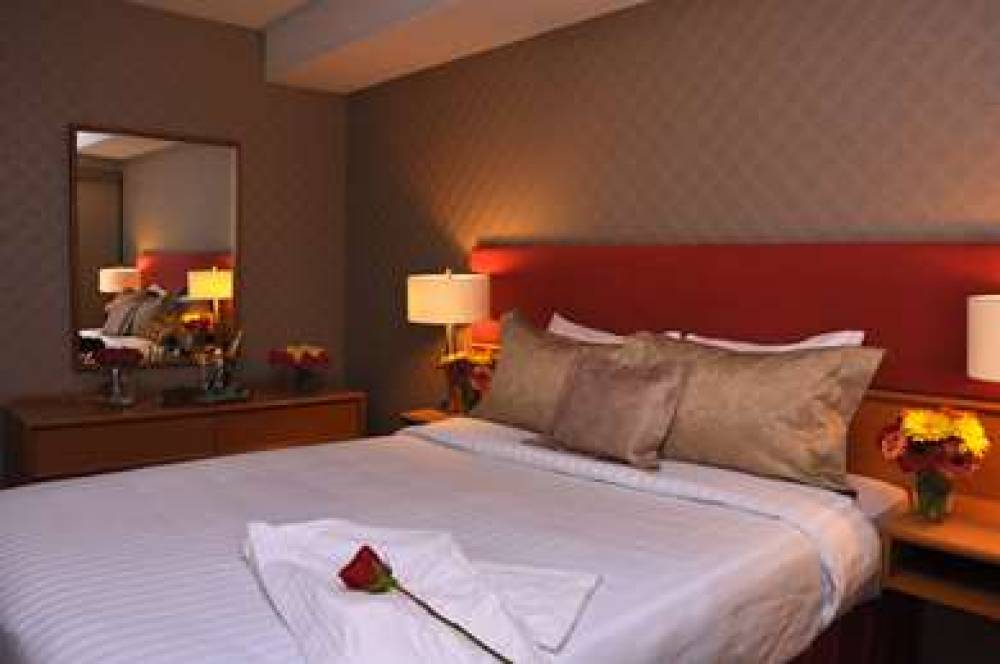 CARTIER PLACE SUITE HOTEL 3