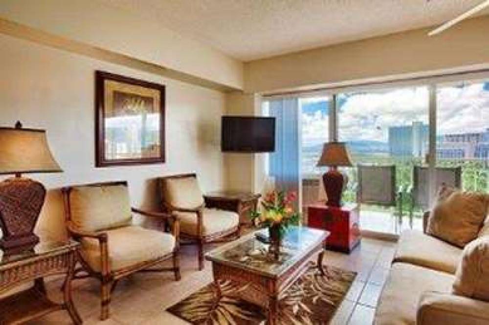 CASTLE WAIKIKI SHORE BEACHFRONT 2