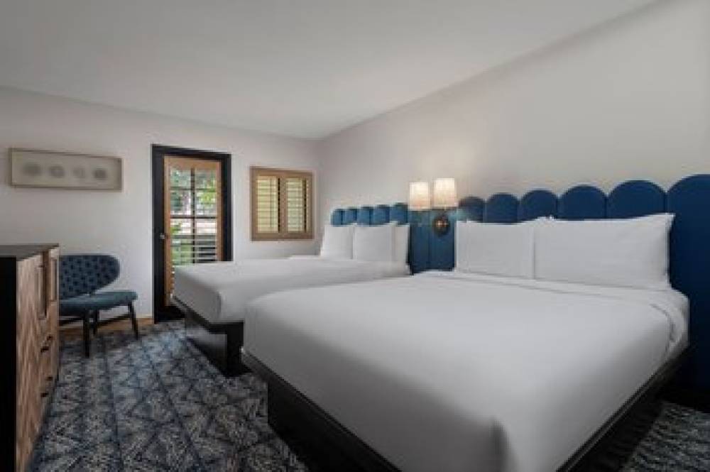 CATALINA CANYON INN 1