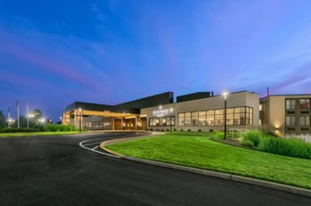 Center 100 Hotel