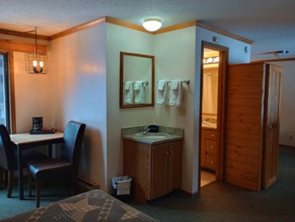Centerstone Resort Tomahawk