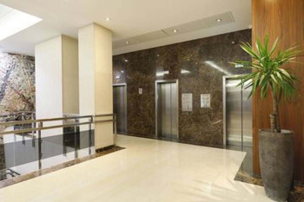 Central Park Hotel 5