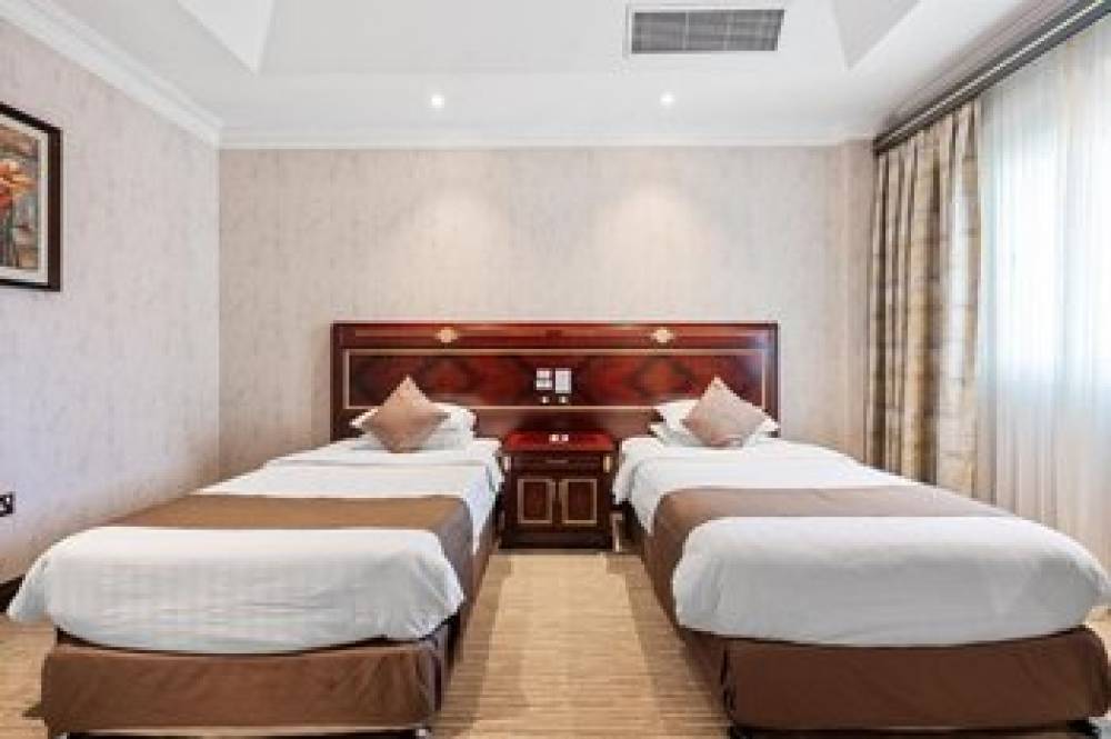 CHAIRMEN HOTEL DOHA 5
