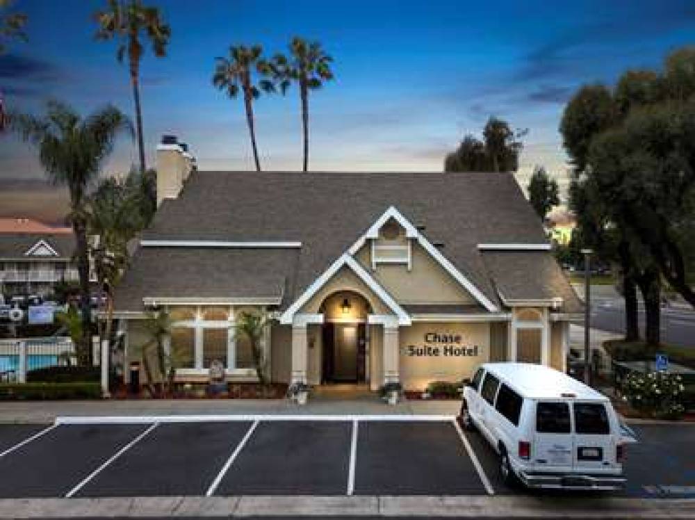Chase Suite Hotel Brea 1