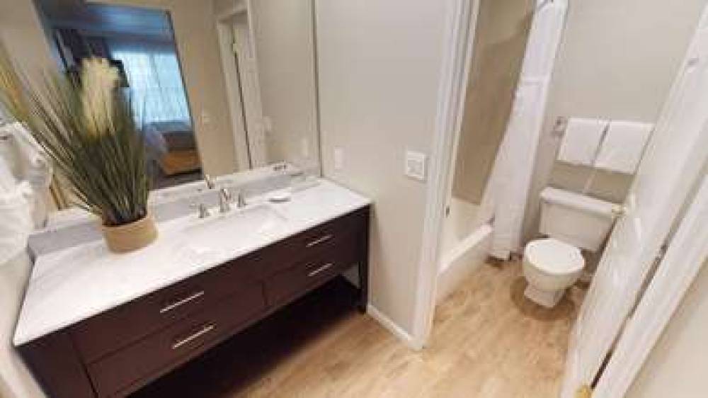 Chase Suite Hotel Newark 10