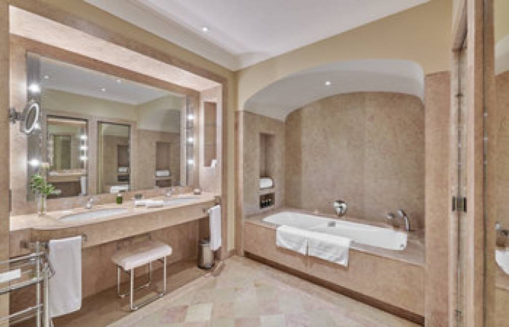 Chateau Saint Martin And Spa
