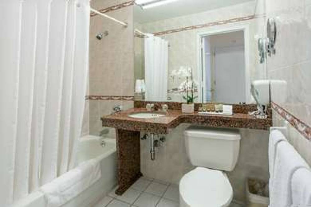 CHELSEA SAVOY HOTEL 6