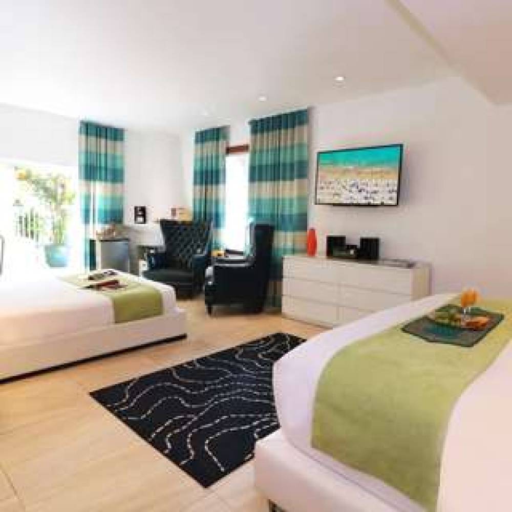 CHESTERFIELD HOTEL AND SUITES 9