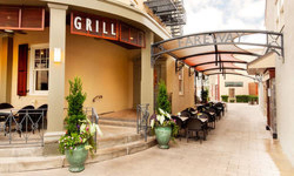 CHESTNUT HILL HOTEL 8