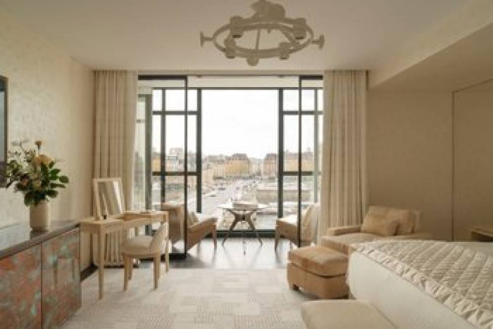 Cheval Blanc Paris 9