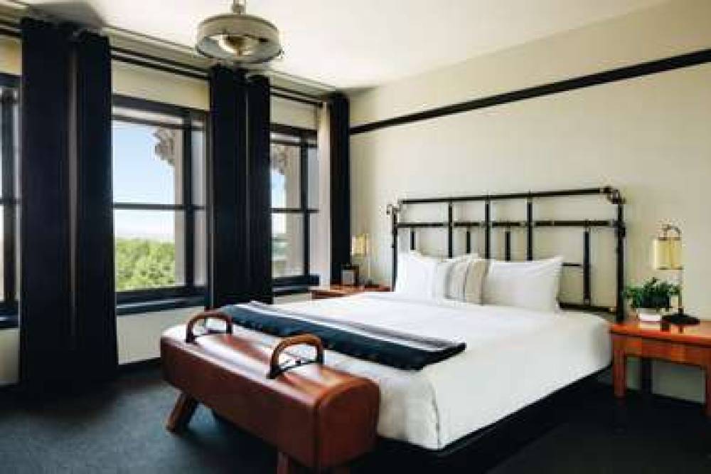 CHICAGO ATHLETIC ASSOCIATION HOTEL 3