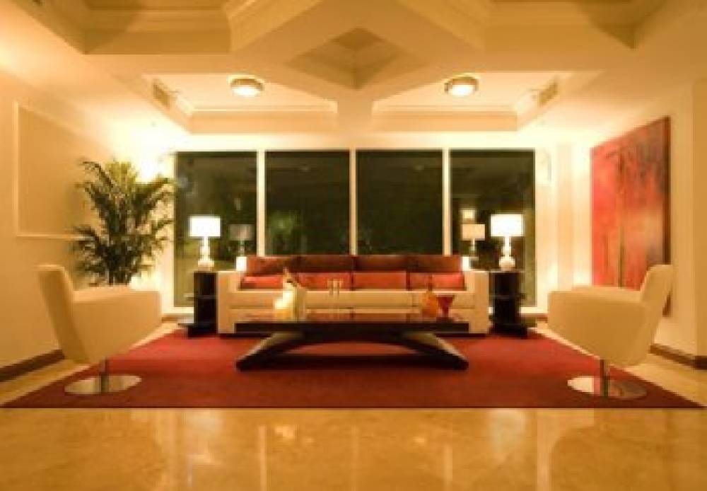 CHURCHILL SUITES MONTE CARLO M 4