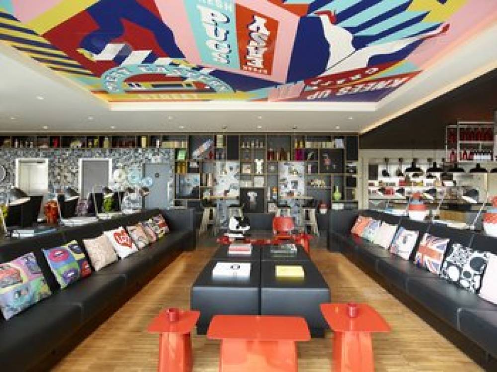 CITIZENM LONDON SHOREDITCH 6