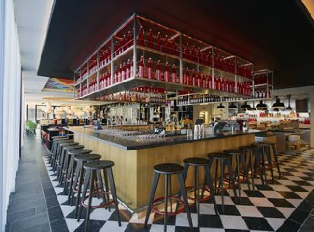 CITIZENM LONDON SHOREDITCH 10