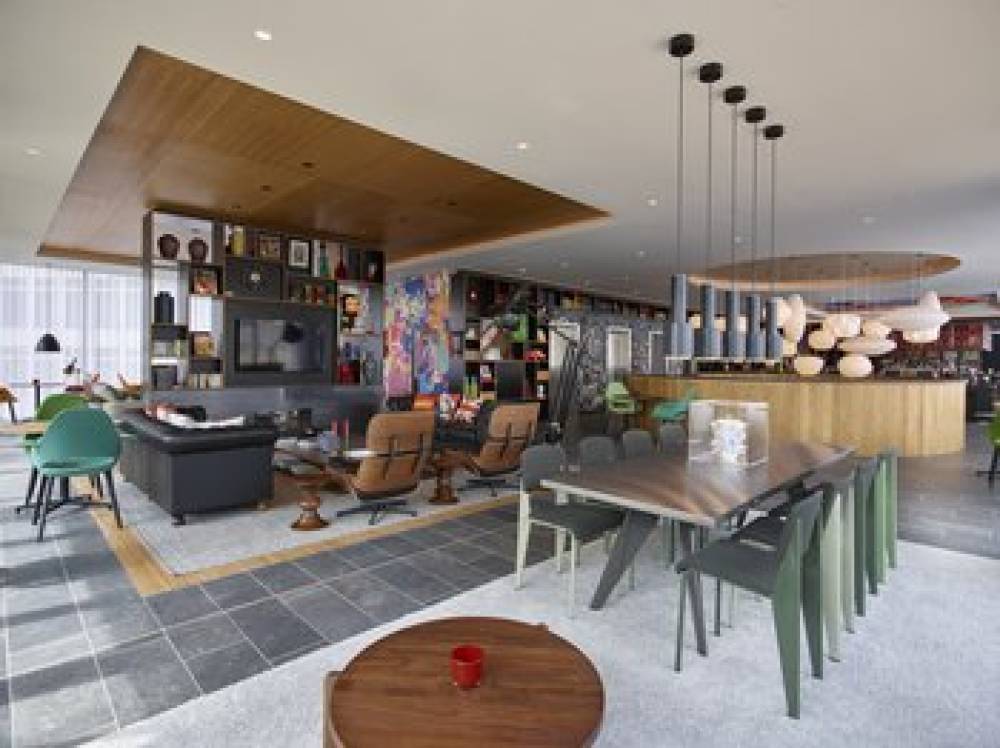 CITIZENM LONDON SHOREDITCH 7