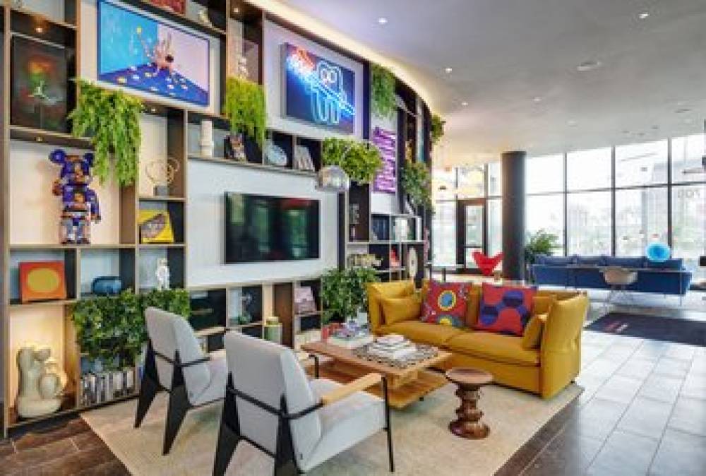CITIZENM MIAMI WORLDCENTER 9