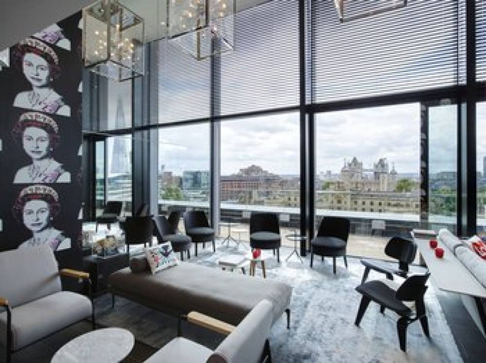 CITIZENM TOWER OF LONDON 4