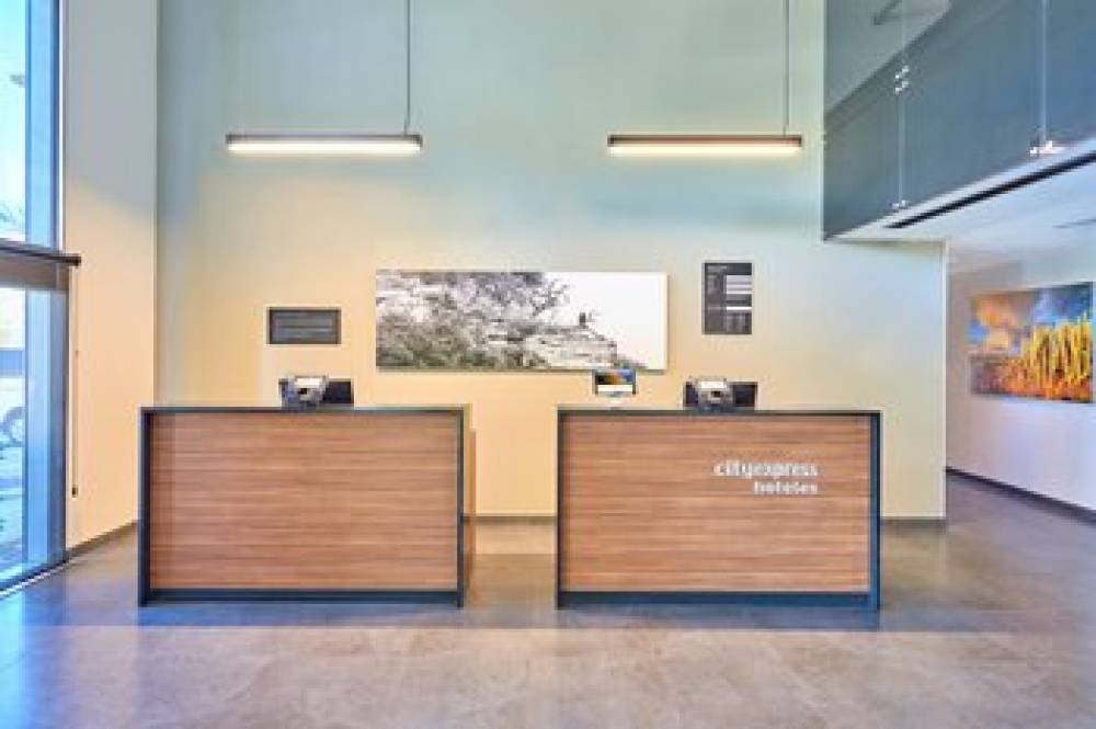 City Express By Marriott Comitan 8