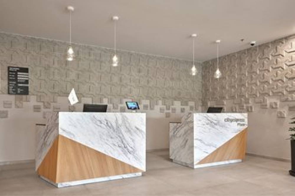 CITY PLUS CANC N AEROPUERTO 4