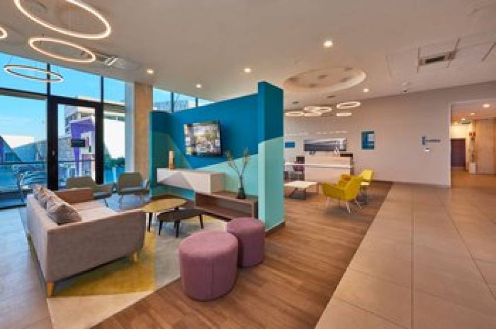 CITY SUITES TIJUANA RIO 1