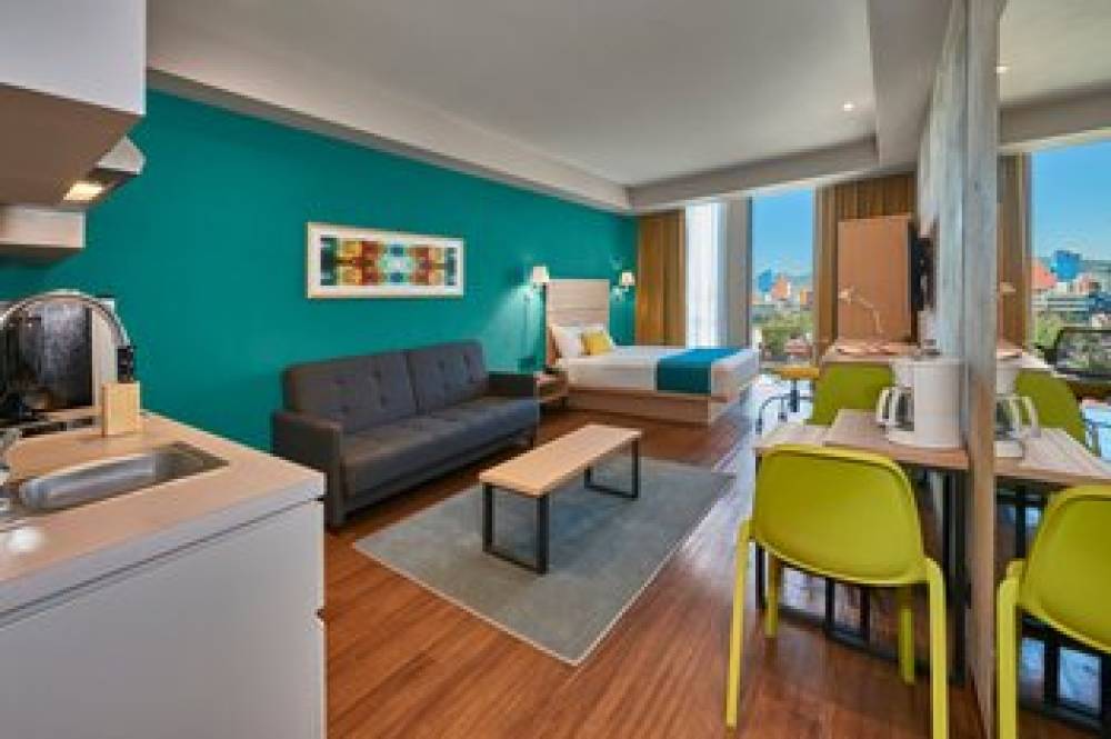 CITY SUITES TIJUANA RIO 9
