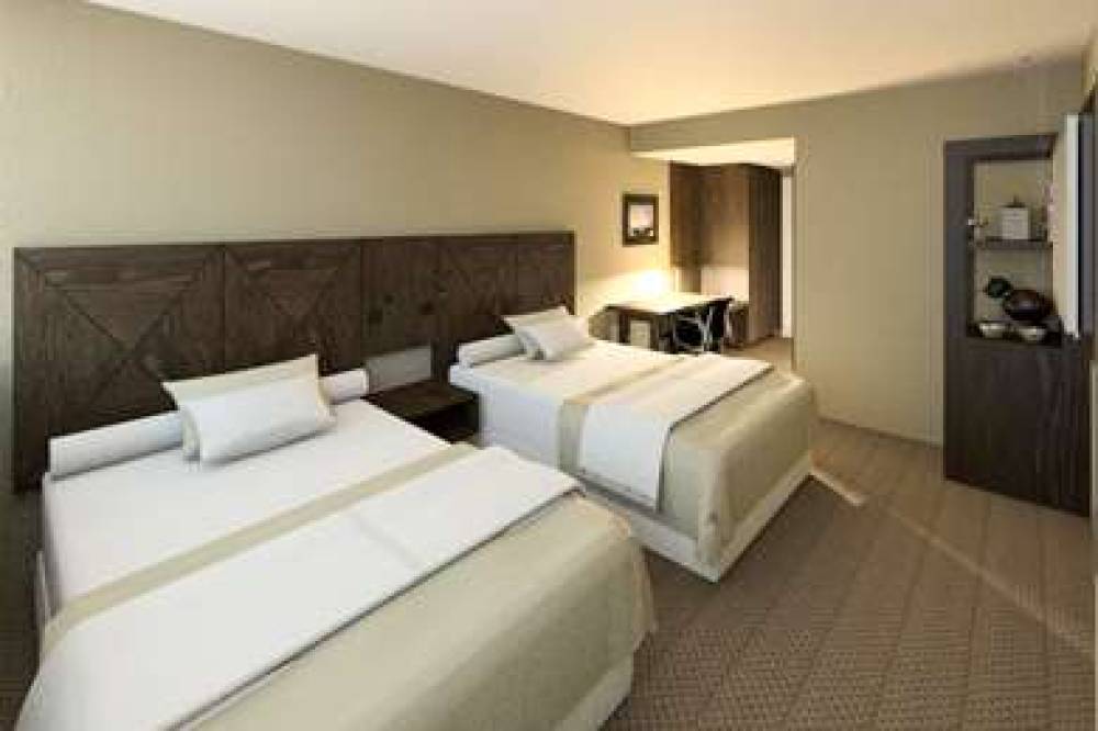 CLARION HOTEL GOIANIA 3