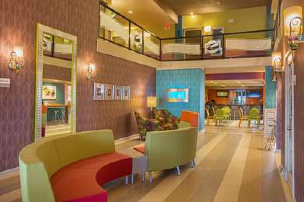 CLARION INN AND SUITES EVANSVILLE 6