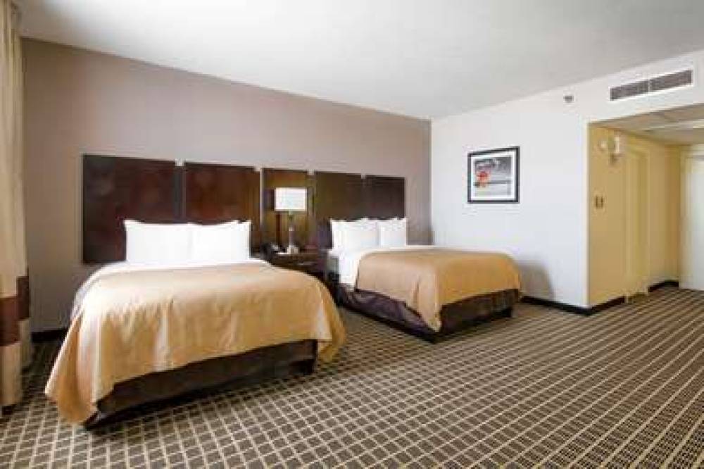 CLARION INN AND SUITES MIAMI INTERN 4