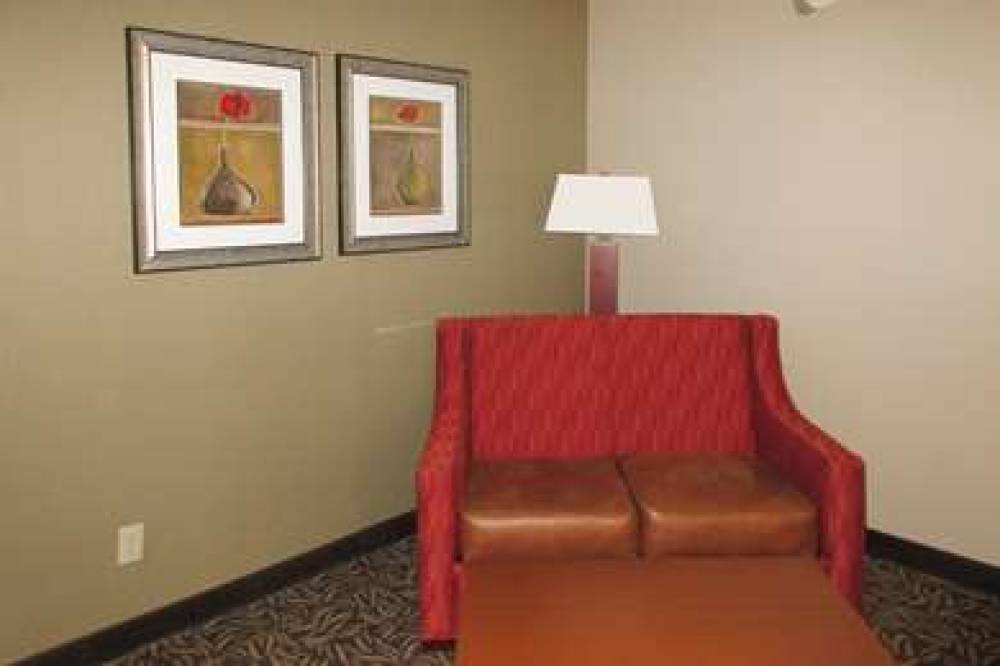 CLARION INN AND SUITES - UNIVERSITY 7