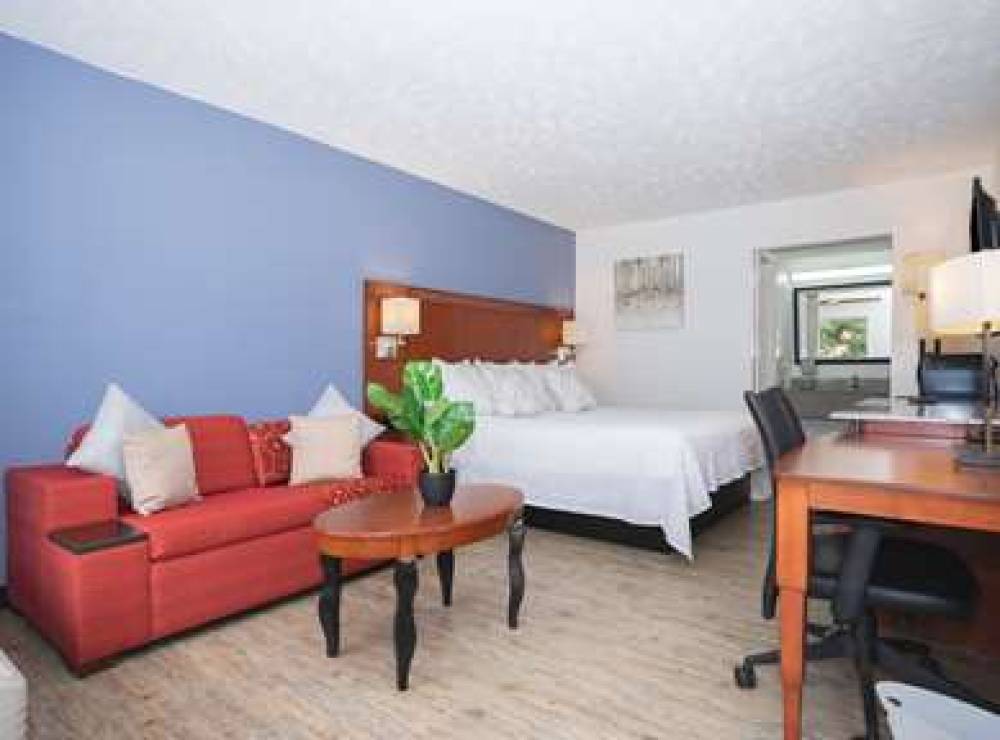 CLARION INN LUMBERTON 10