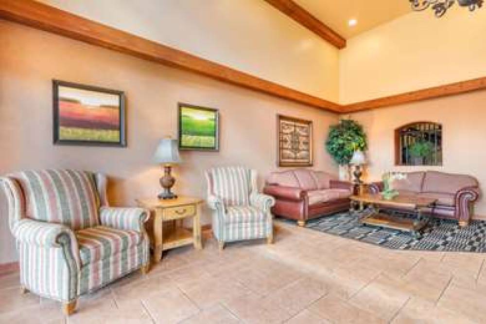 CLARION INN ORMOND BEACH AT DESTINA 3