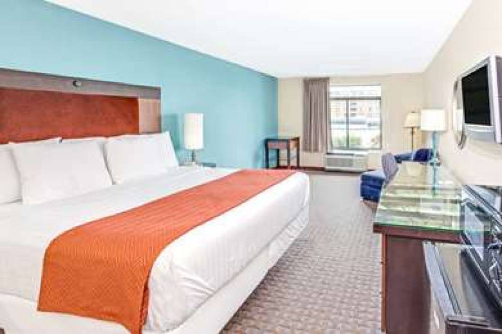 CLARION POINTE ATLANTA AIRPORT COLL 10