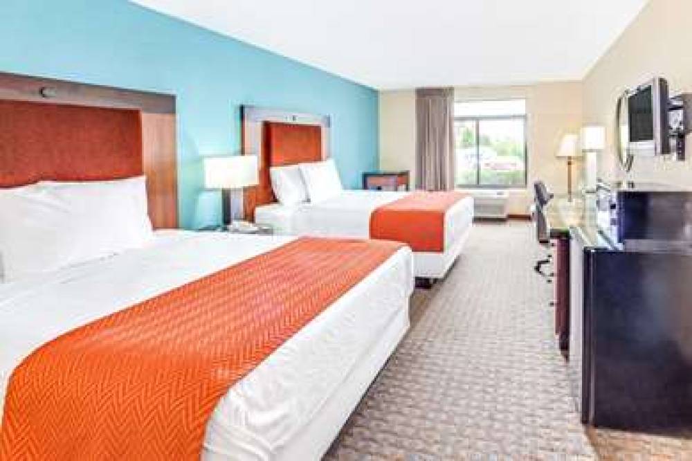 CLARION POINTE ATLANTA AIRPORT COLL 7