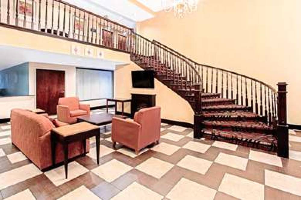 CLARION POINTE ATLANTA AIRPORT COLL 4