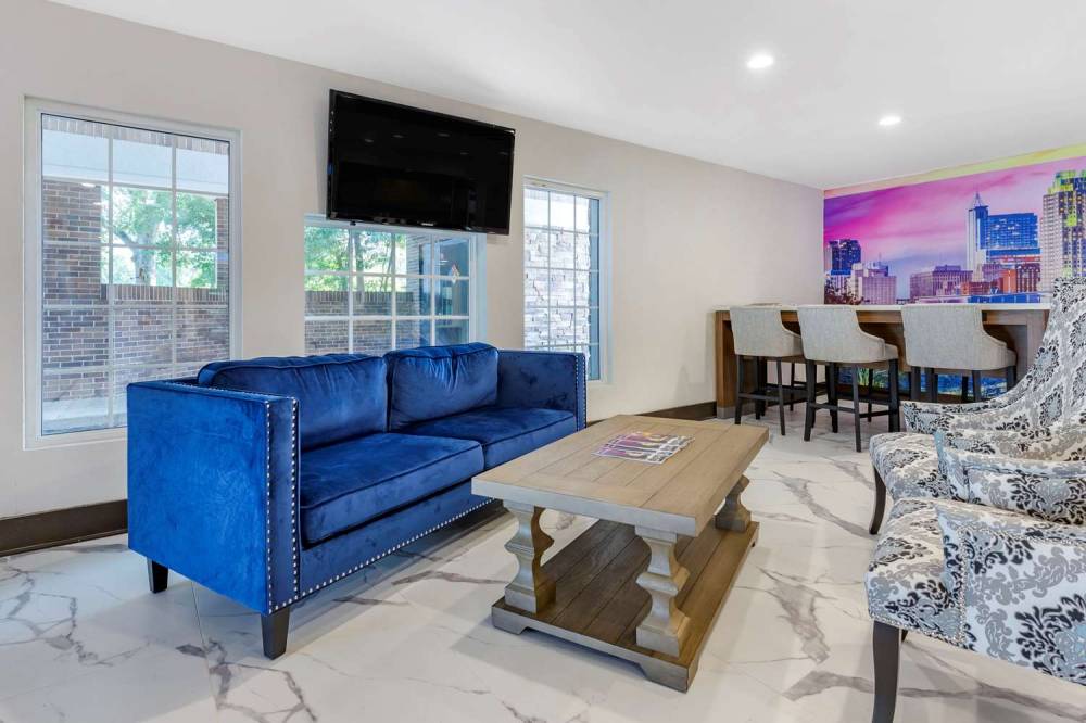 CLARION POINTE RALEIGH 7