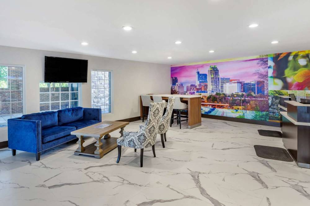 CLARION POINTE RALEIGH 2